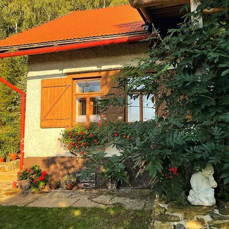 Hamlička Chaloupka Na Samotě
