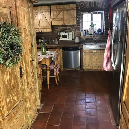 Holiday home Hamlicka Chaloupka Na Samote Kdyne