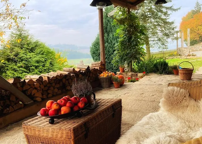 Hamlicka Chaloupka Na Samote Nyaraló