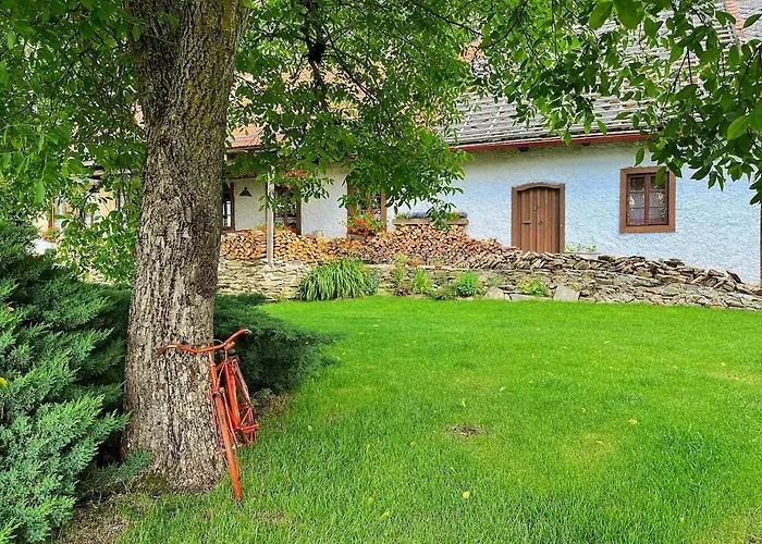 Nyaraló Hamlicka Chaloupka Na Samote *